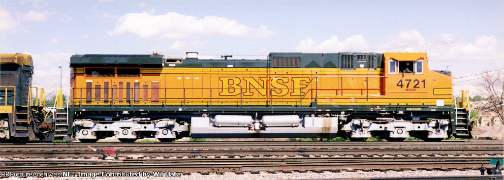 BNSF C44-9W 4721